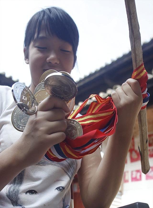 开云体育app-勇者无畏，运动员总能书写战胜逆境的传奇