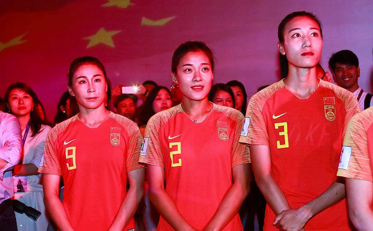 开云体育APP下载-包含女足代表队全力以赴，力争胜利的词条