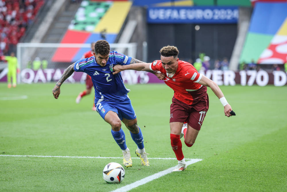 英格兰队惜败，遗憾止步欧洲杯半决赛