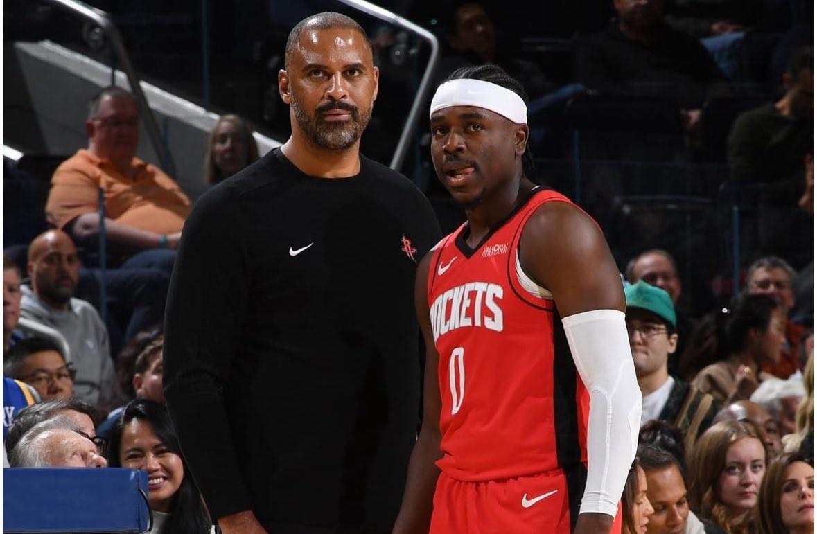 霍乐迪全场助攻率火箭战胜森林狼