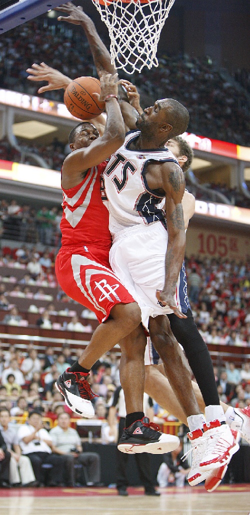 开云体育平台APP-火箭完胜广州队，克莱点燃赛场