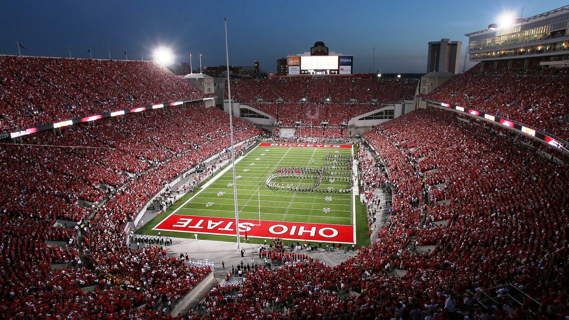 毫厘之间的荣耀，雷诺车队险胜红牛二队，诺里斯高光时刻铸就唯一经典