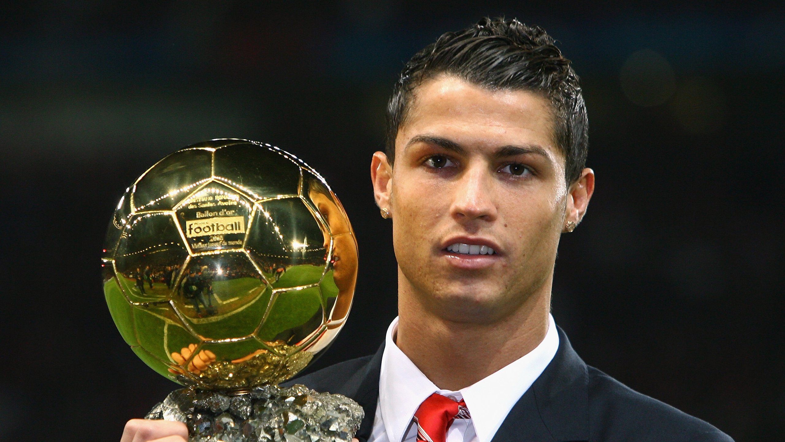 数据背后,丹麦1-0智利的战术博弈,与坎特的时代宣言